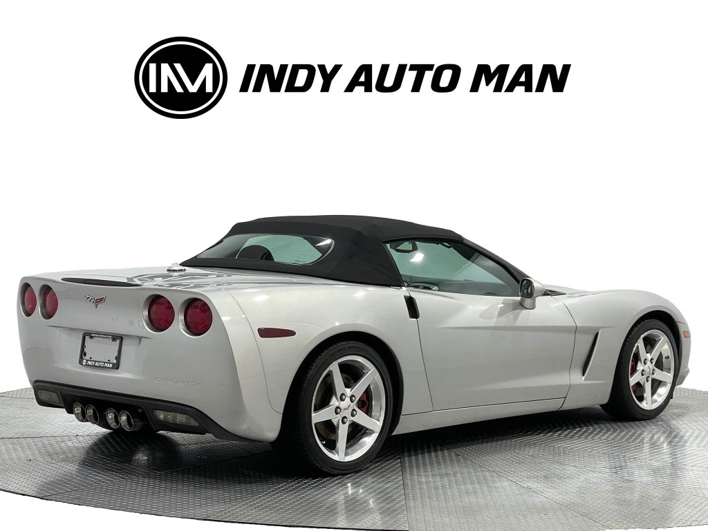 2005 Chevrolet Corvette Image 4