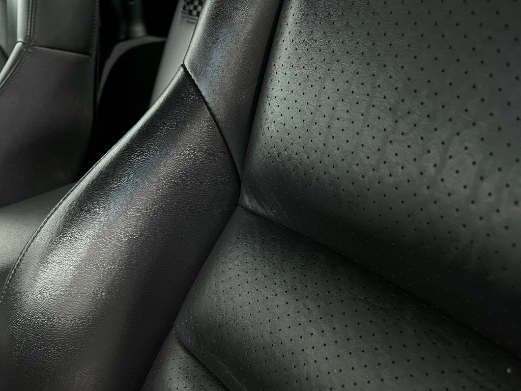 2005 Chevrolet Corvette Image 15