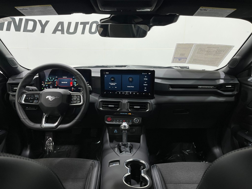 2026 Ford Mustang Image 17