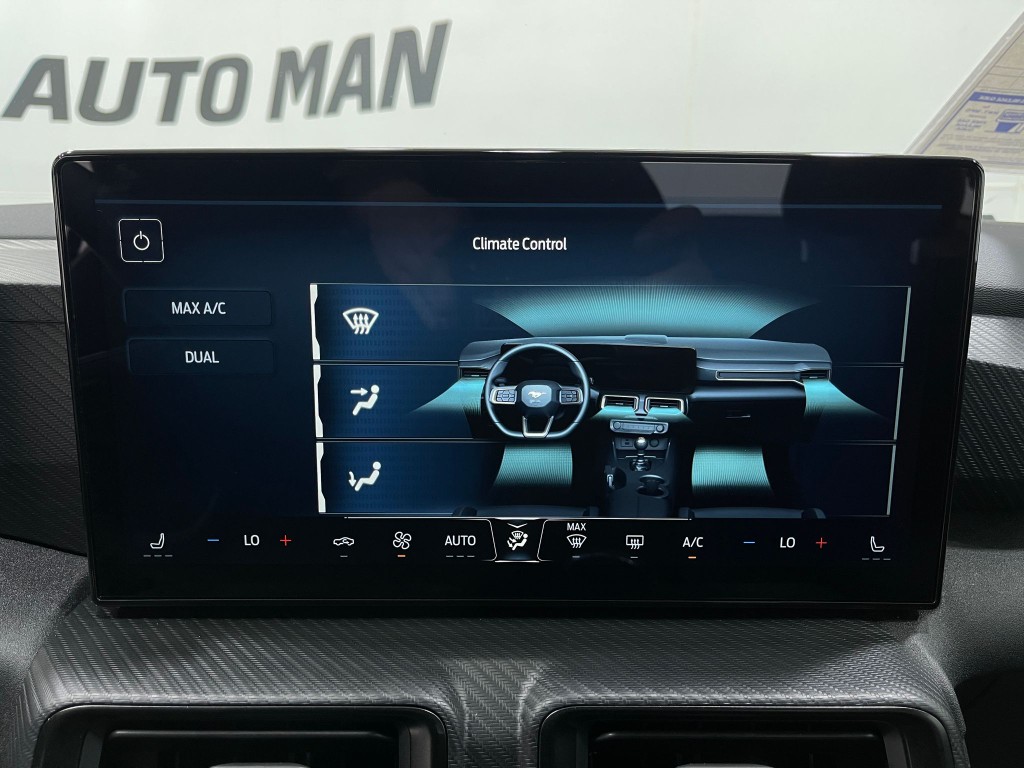 2026 Ford Mustang Image 24