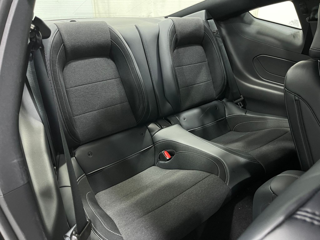 2026 Ford Mustang Image 30