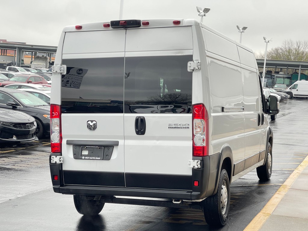 2023 RAM Promaster Image 3