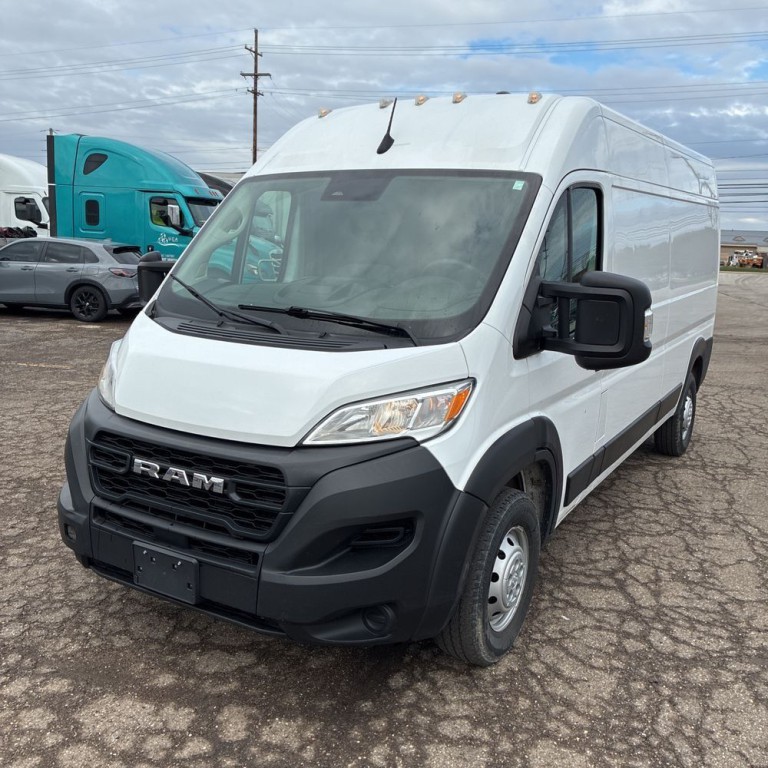 2023 RAM Promaster Image 2