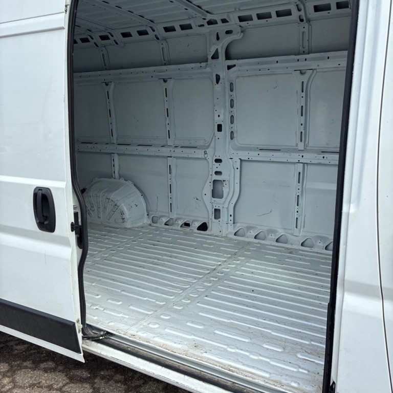 2023 RAM Promaster Image 10