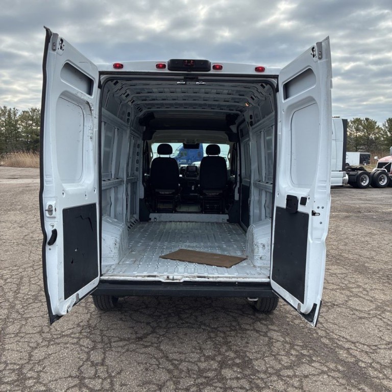 2023 RAM Promaster Image 11