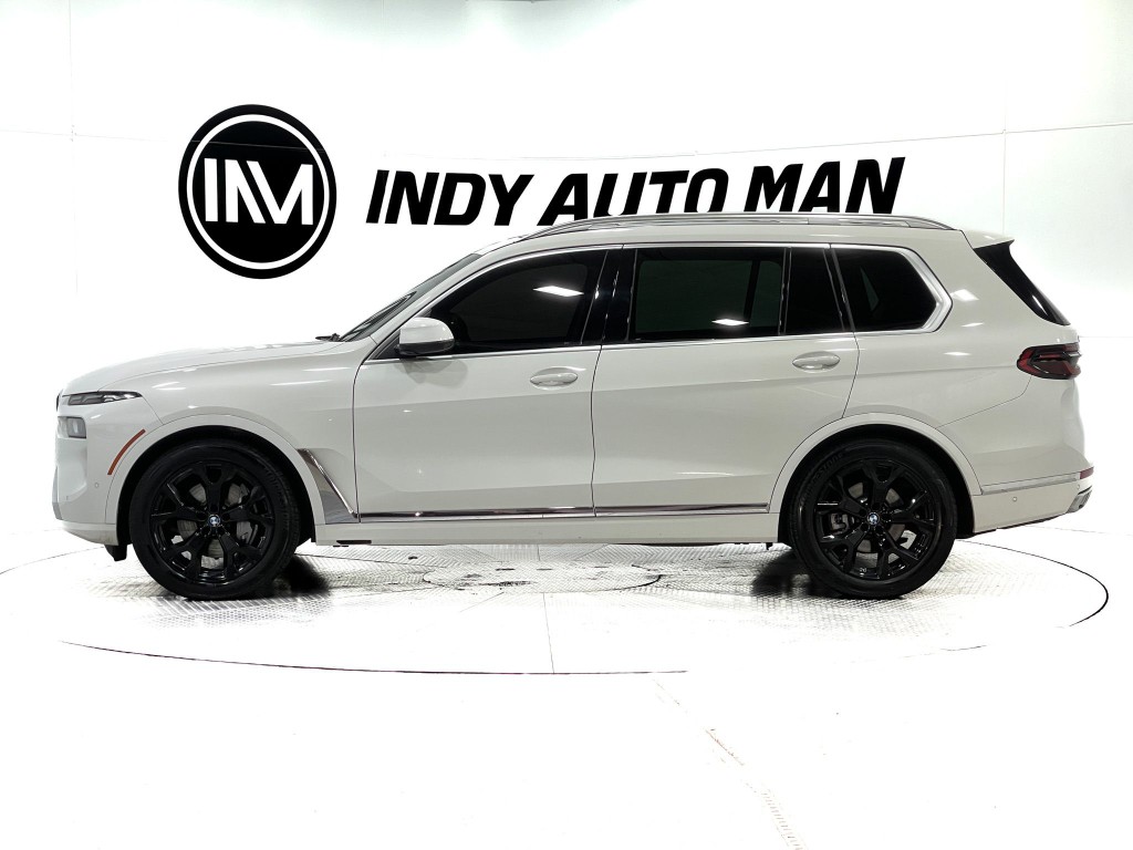 2023 BMW X7 Image 6