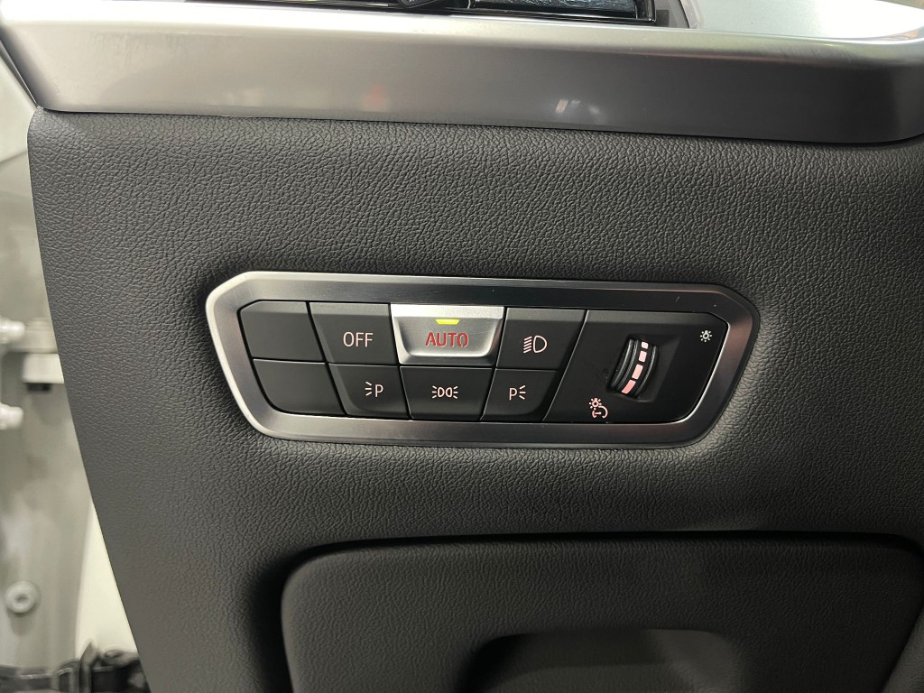 2023 BMW X7 Image 21