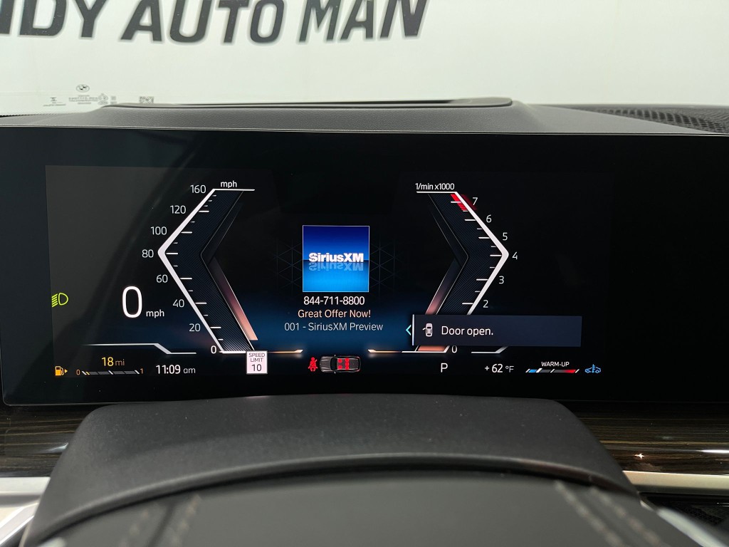 2023 BMW X7 Image 23