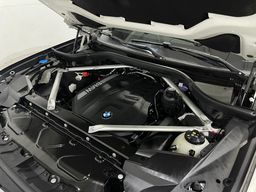 2023 BMW X7 Image 27