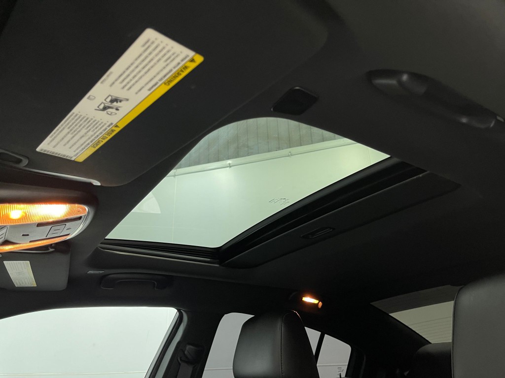 2022 Dodge Charger Image 11