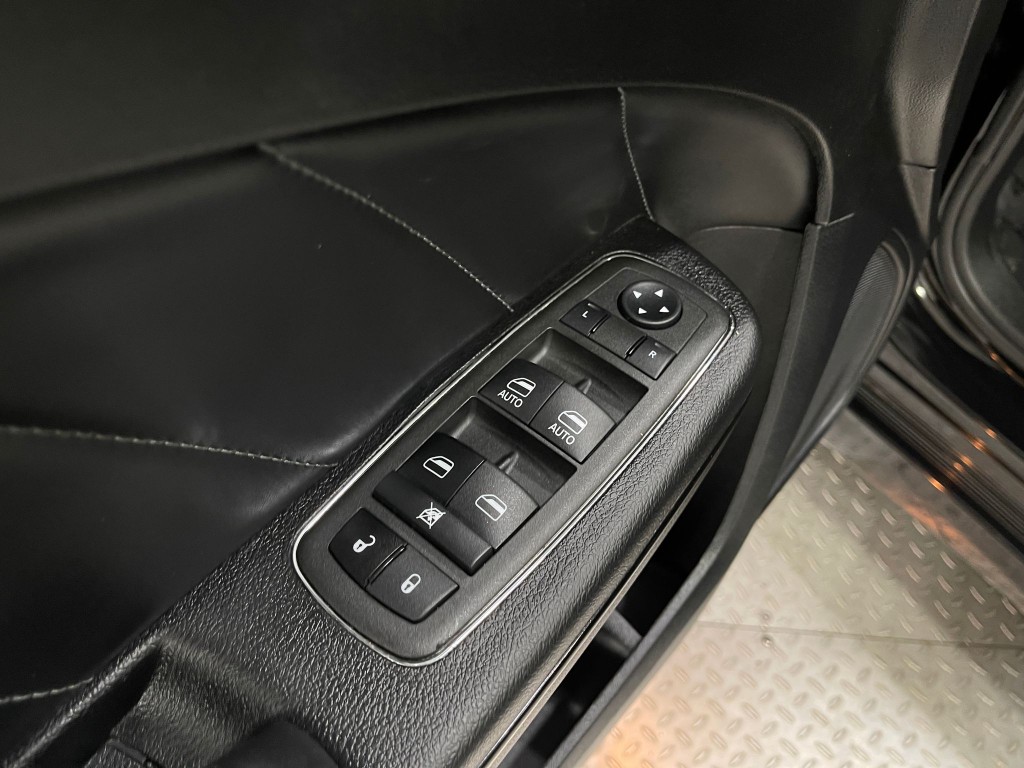 2022 Dodge Charger Image 15