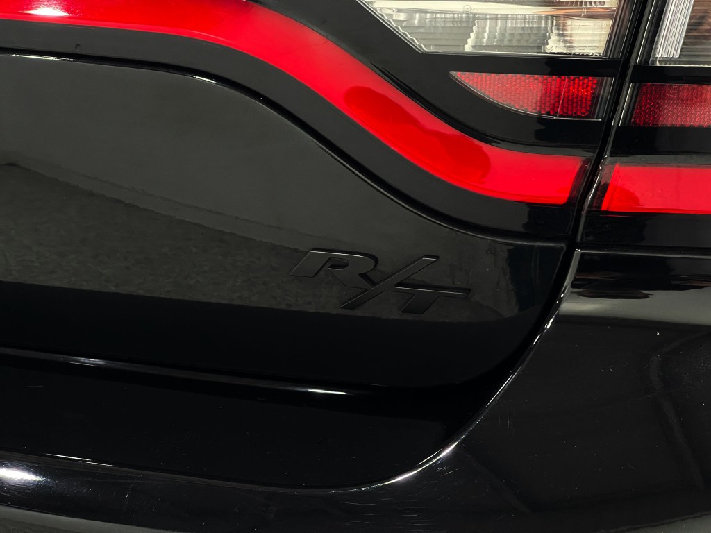 2022 Dodge Charger Image 38