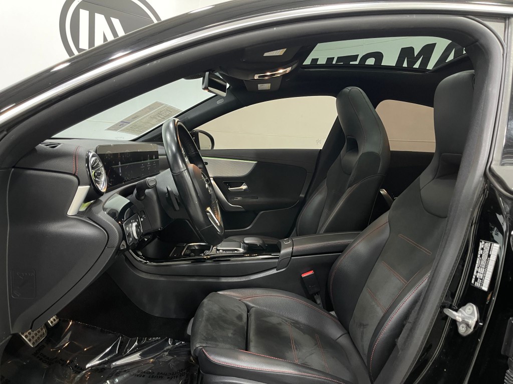 2022 Mercedes-Benz CLA-Class Image 12