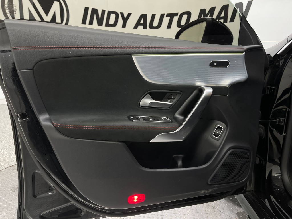 2022 Mercedes-Benz CLA-Class Image 14