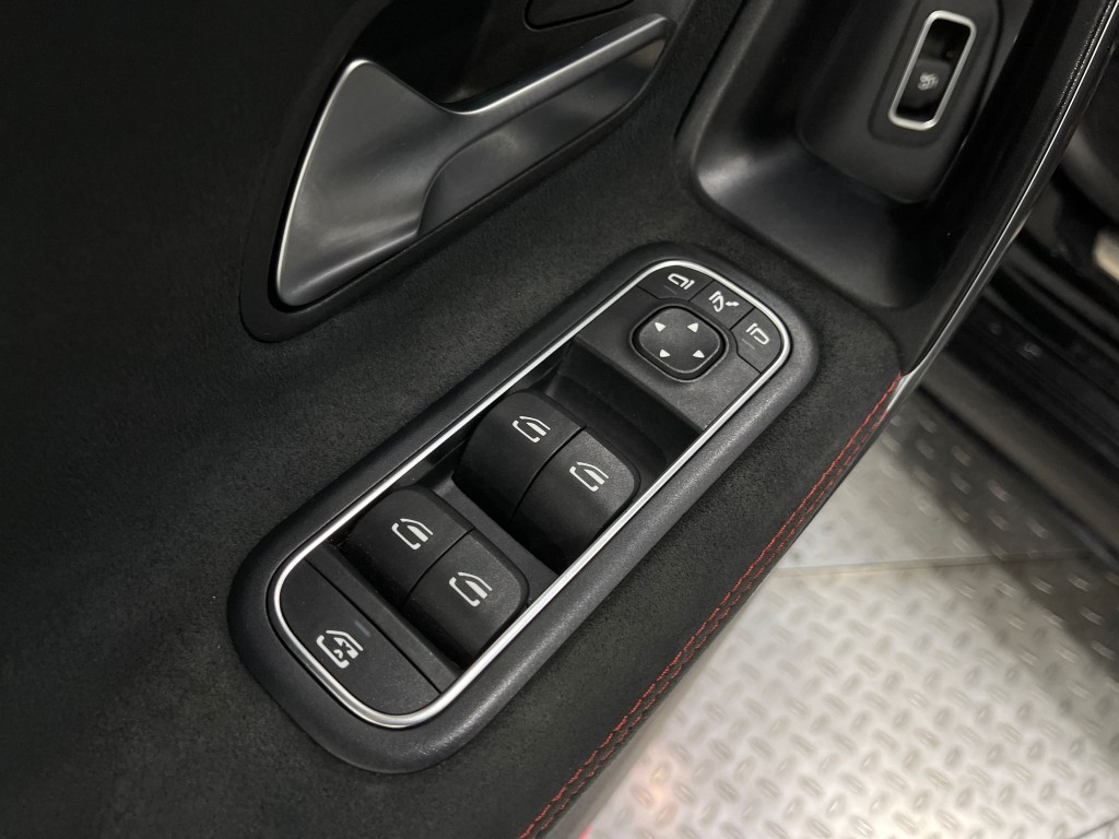 2022 Mercedes-Benz CLA-Class Image 15