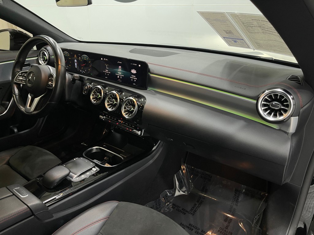 2022 Mercedes-Benz CLA-Class Image 19