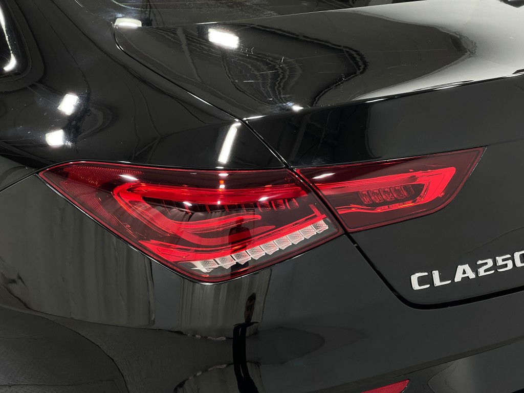 2022 Mercedes-Benz CLA-Class Image 34
