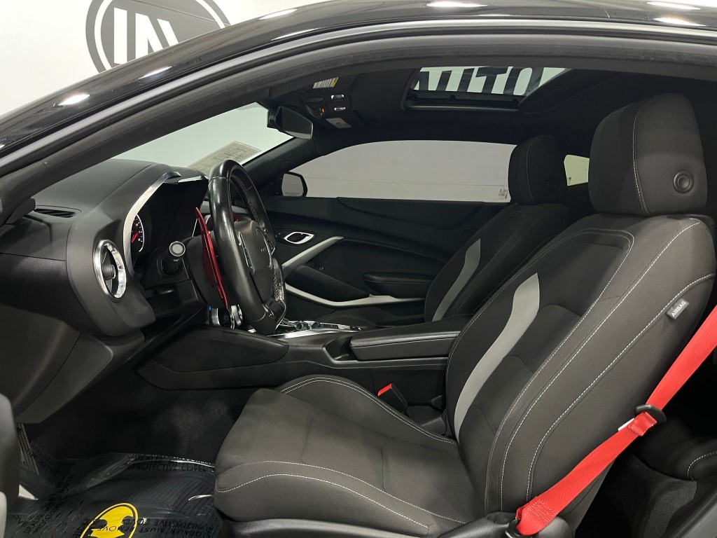 2022 Chevrolet Camaro Image 11