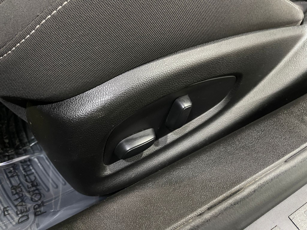 2022 Chevrolet Camaro Image 15