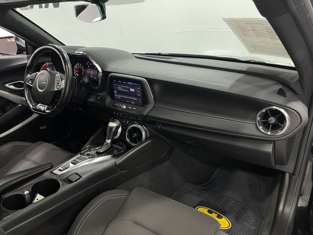 2022 Chevrolet Camaro Image 18