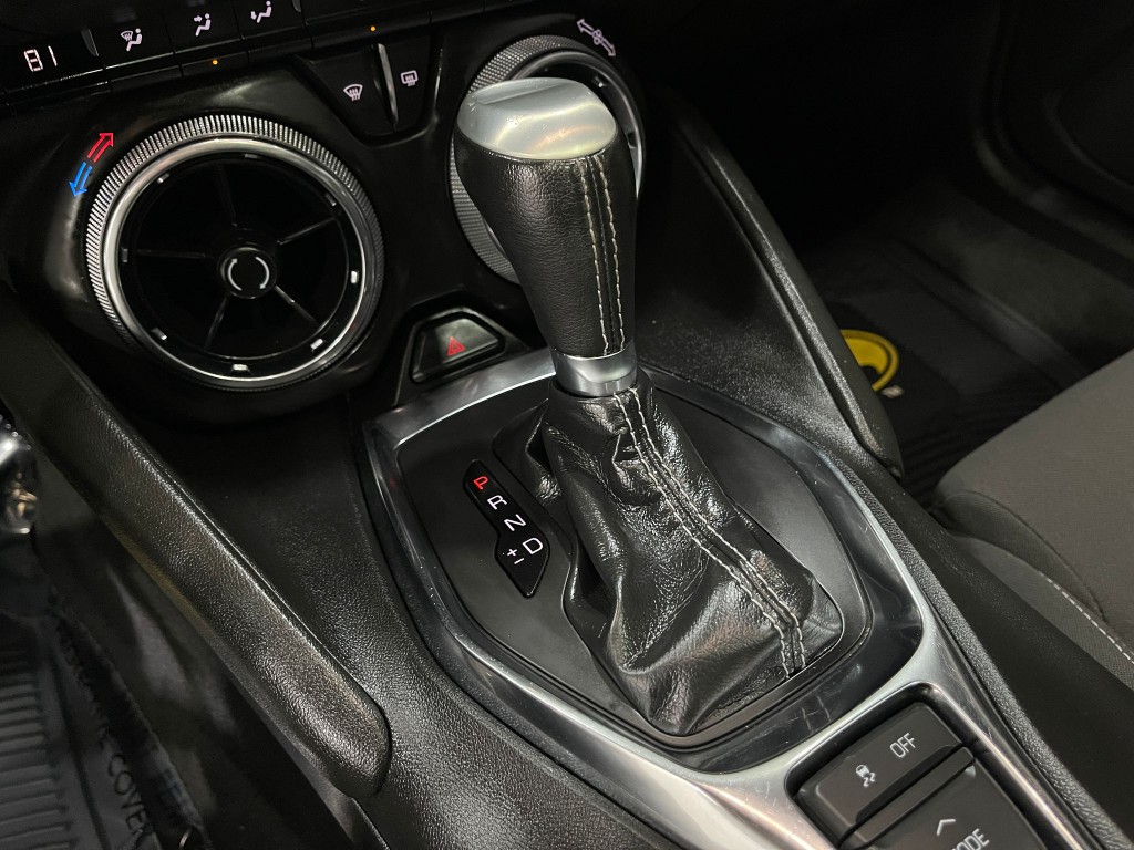 2022 Chevrolet Camaro Image 27