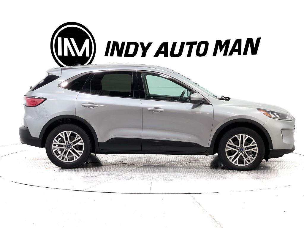 2022 Ford Escape Image 3