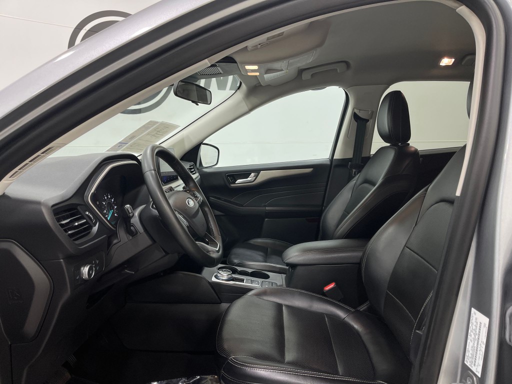 2022 Ford Escape Image 11