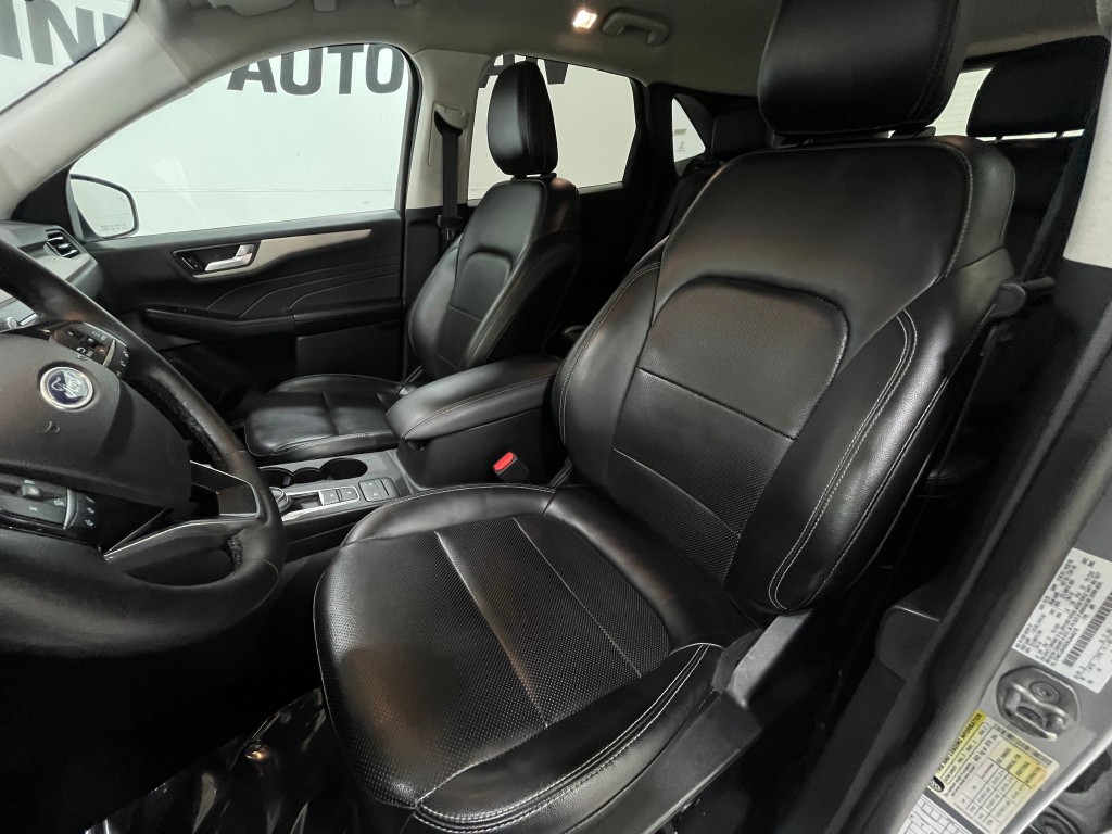 2022 Ford Escape Image 12