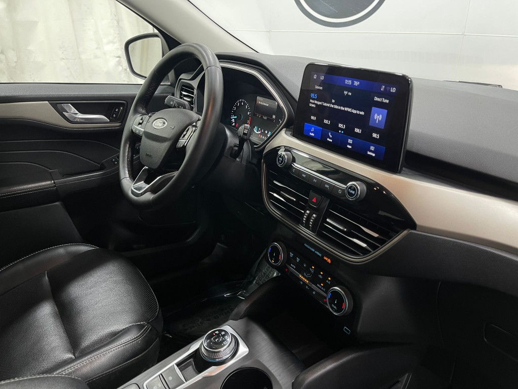 2022 Ford Escape Image 18