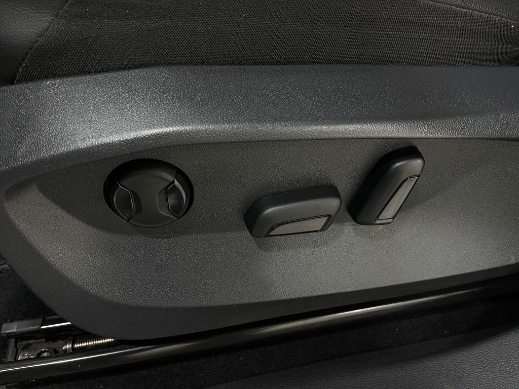 2022 Volkswagen Tiguan Image 15