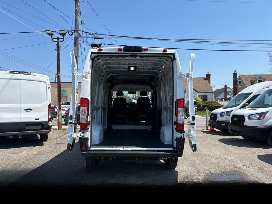 2022 RAM Promaster Image 8
