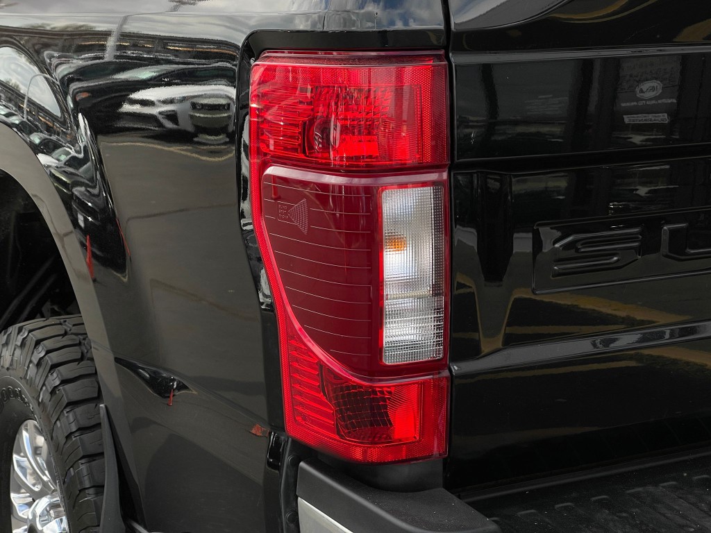 2022 Ford F-250 Image 32