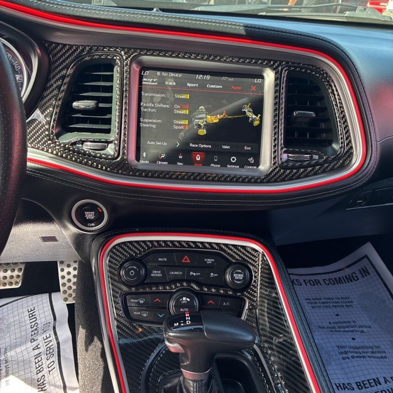 2022 Dodge Challenger Image 12