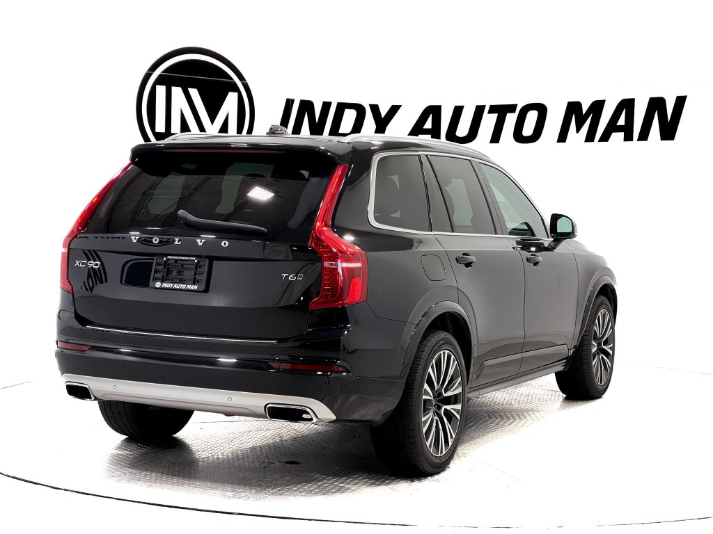 2021 Volvo XC90 Image 4