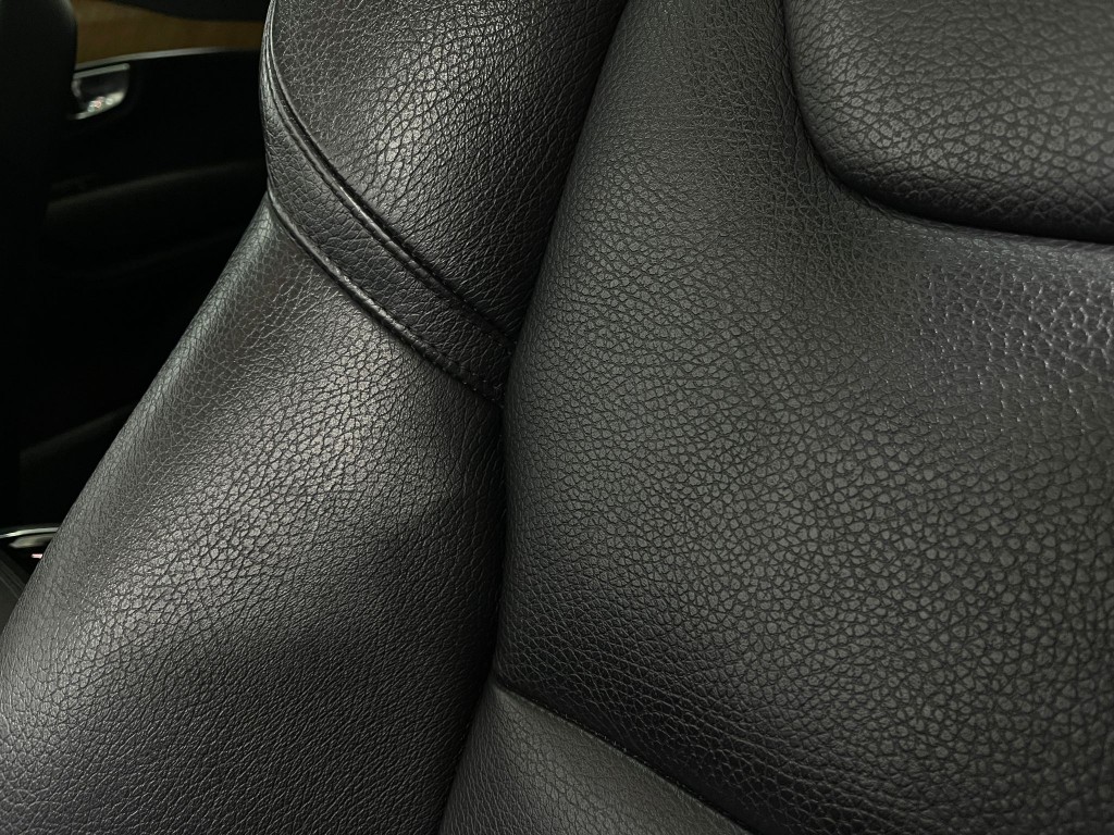 2021 Volvo XC90 Image 18