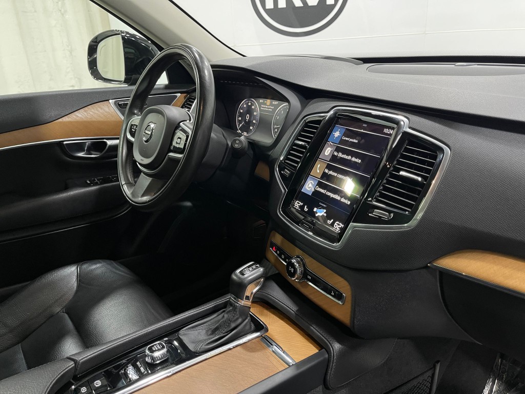2021 Volvo XC90 Image 20