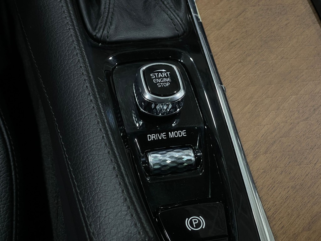 2021 Volvo XC90 Image 21