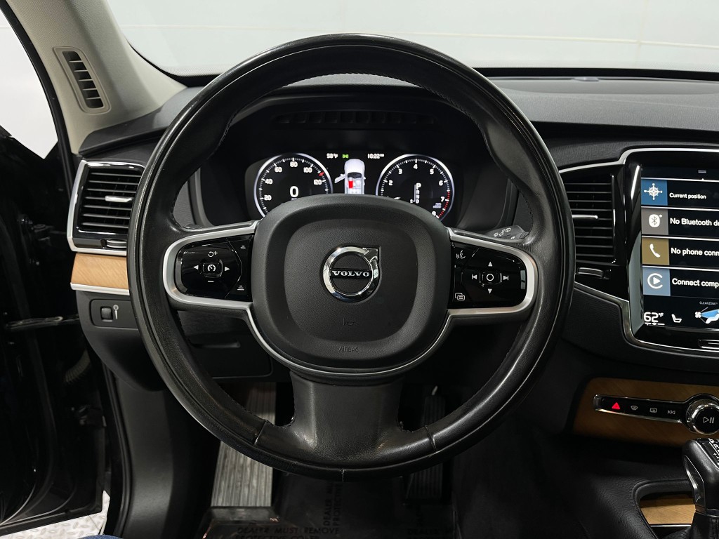 2021 Volvo XC90 Image 22