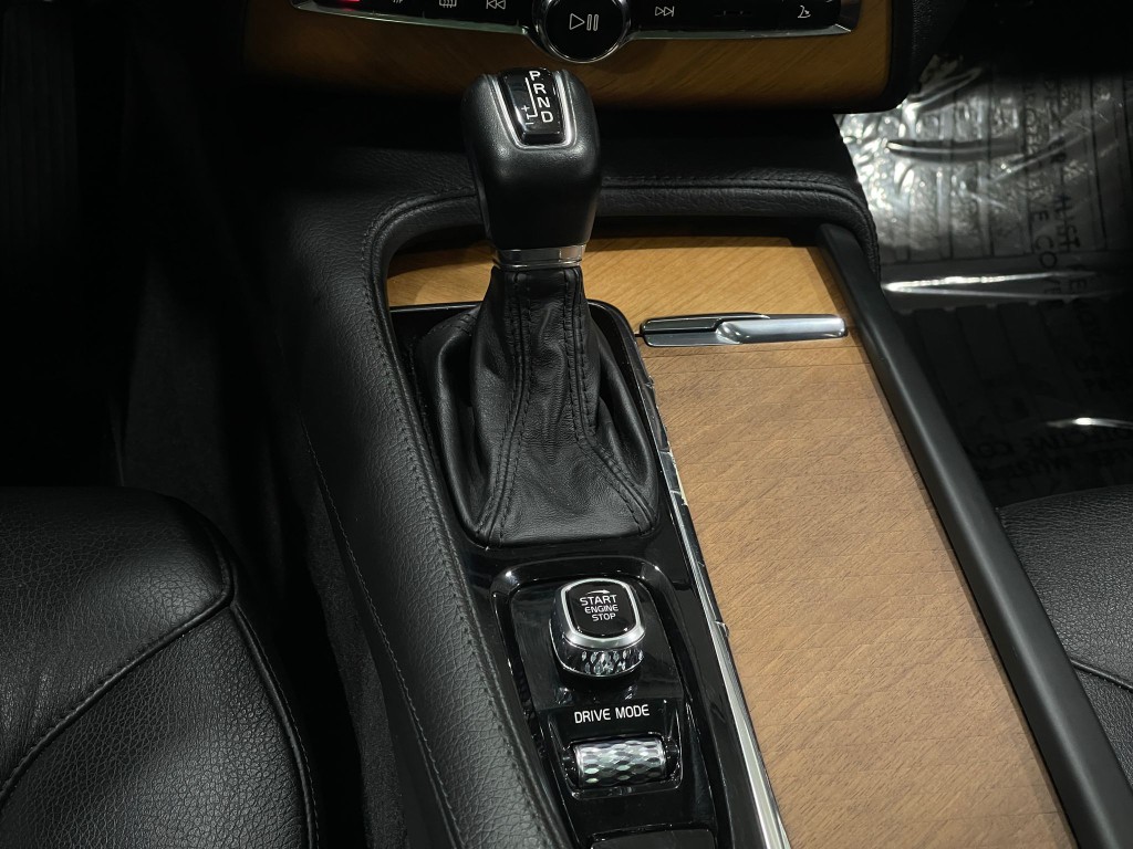 2021 Volvo XC90 Image 29