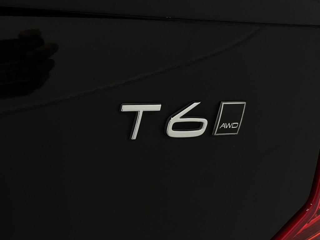 2021 Volvo XC90 Image 42