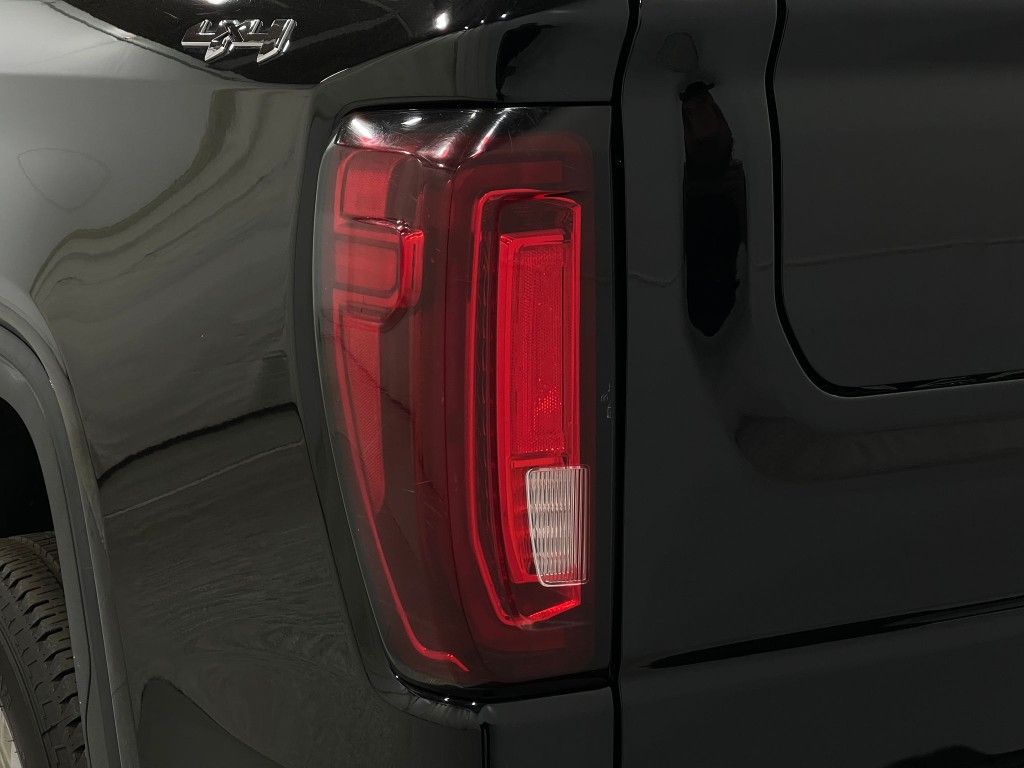 2021 GMC Sierra 1500 Image 32