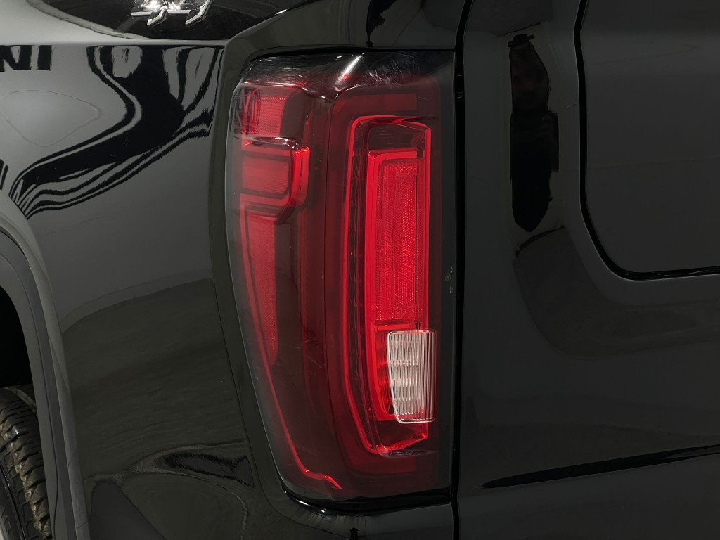 2021 GMC Sierra 1500 Image 32