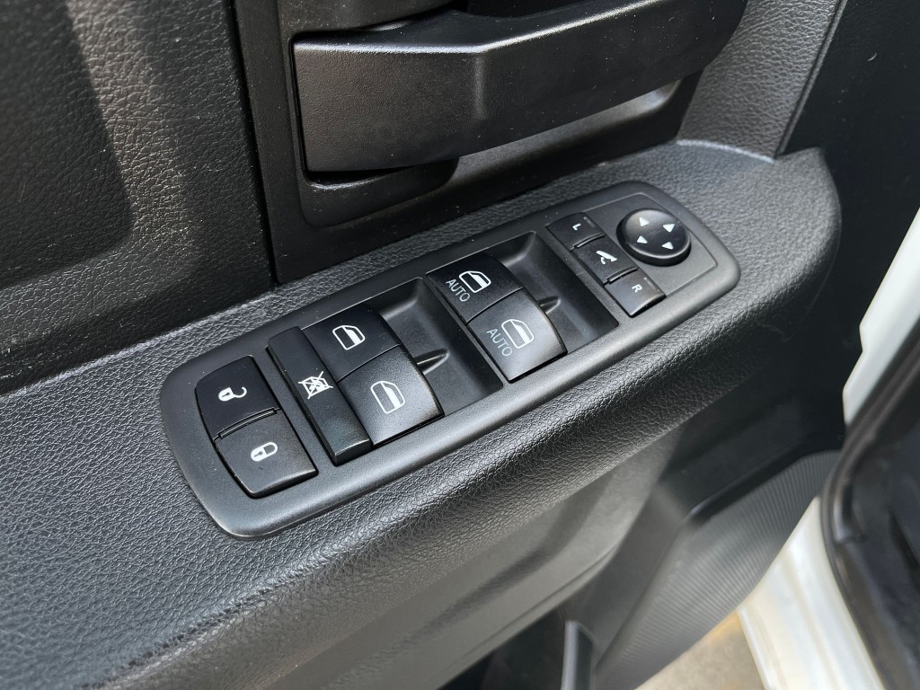 2021 RAM 2500 Image 12
