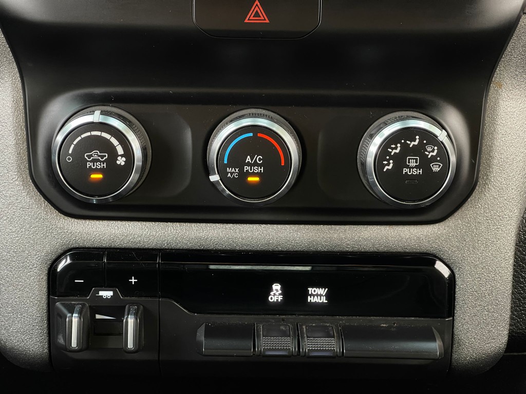 2021 RAM 2500 Image 21