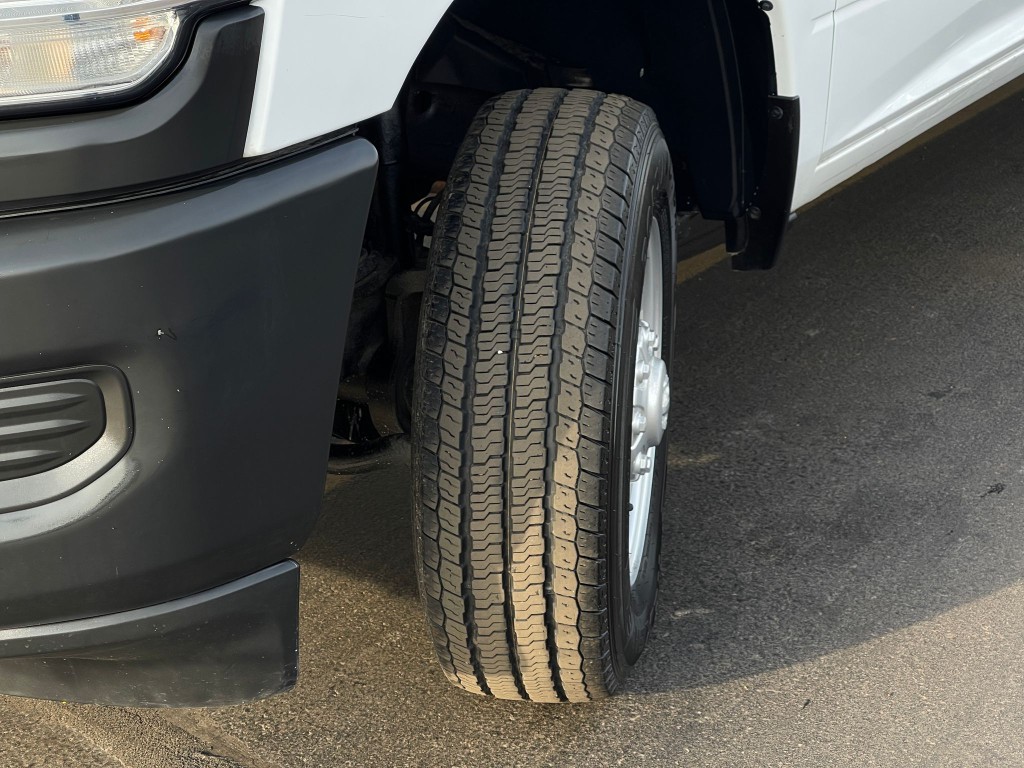 2021 RAM 2500 Image 32