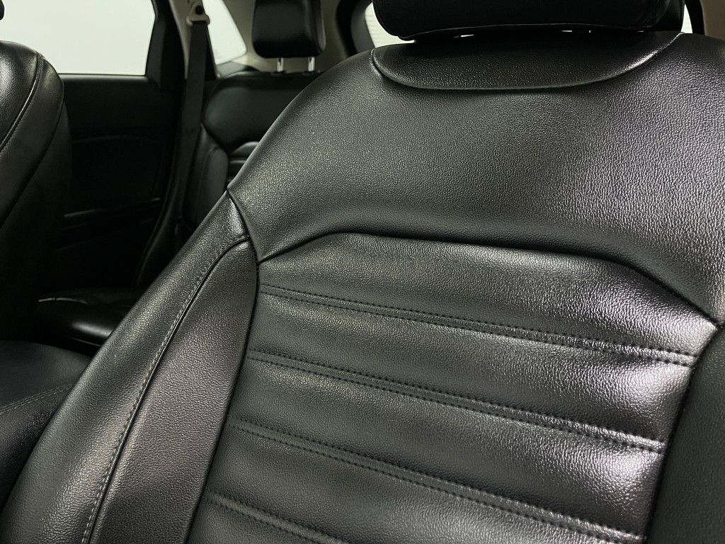 2021 Ford Edge Image 17