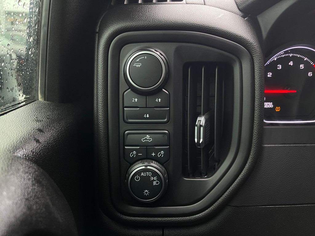 2021 Chevrolet Silverado 1500 Image 18