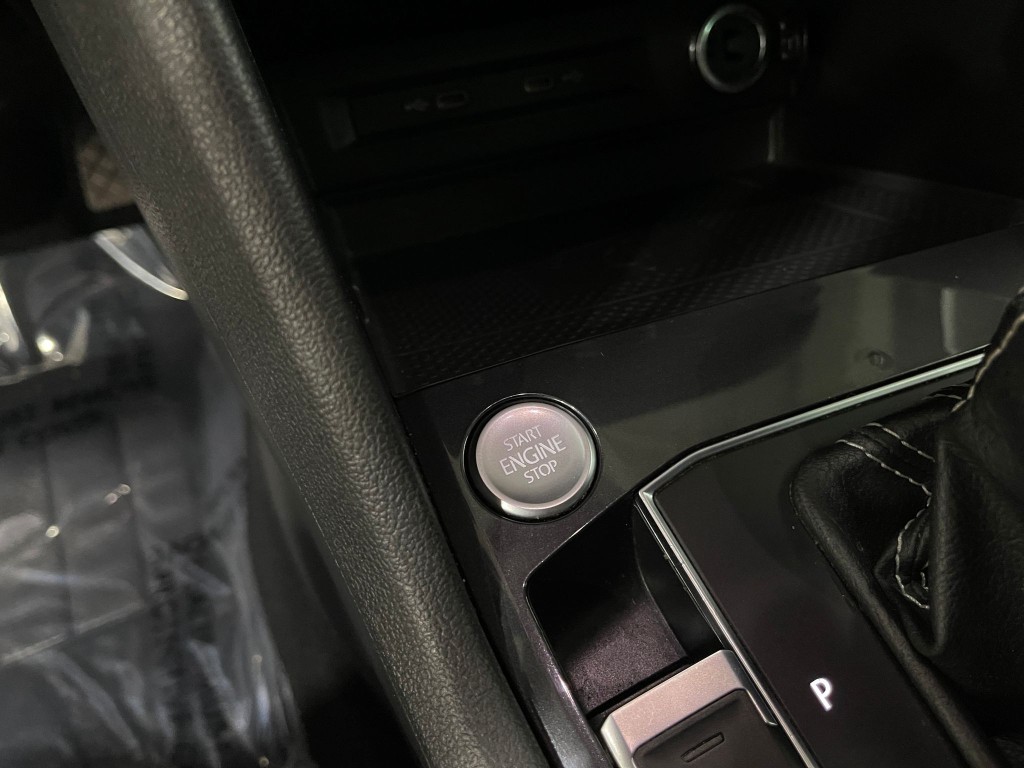 2021 Volkswagen Tiguan Image 21