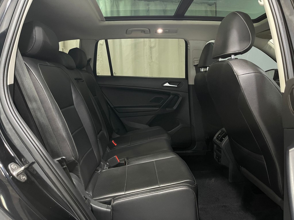 2021 Volkswagen Tiguan Image 32
