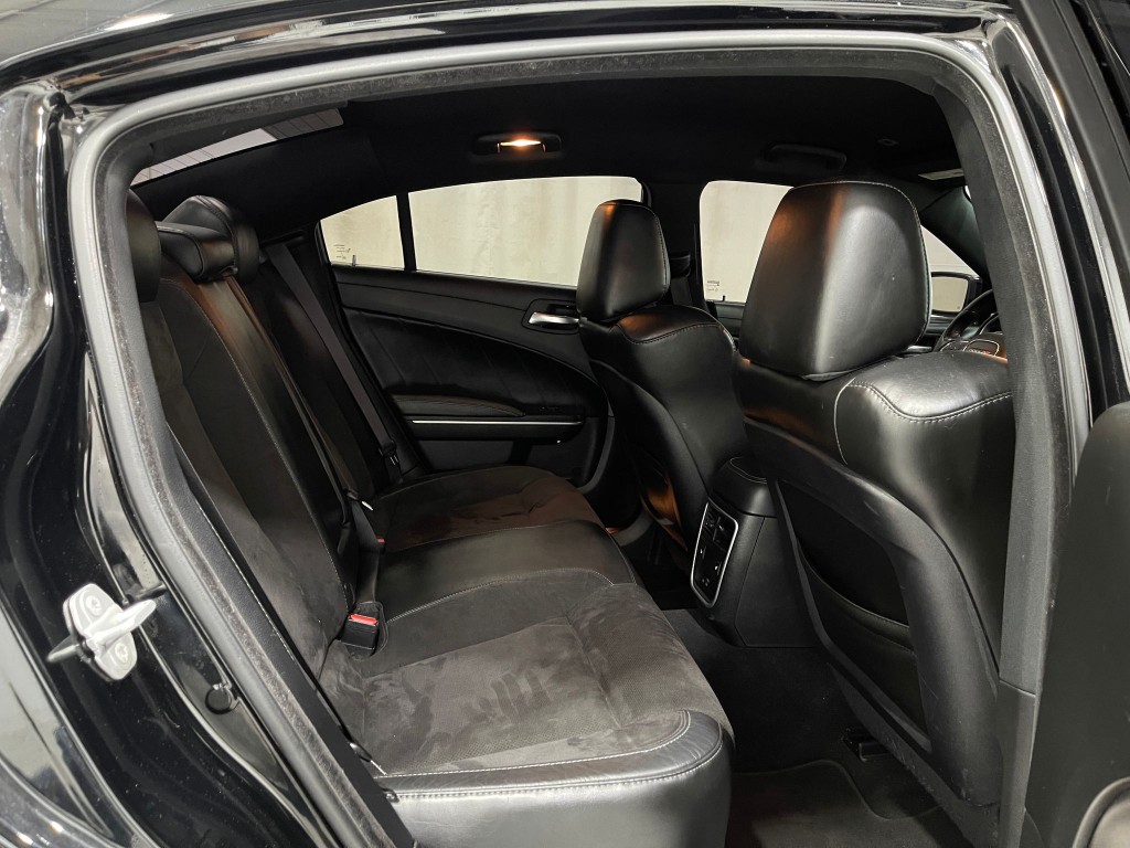 2021 Dodge Charger Image 29